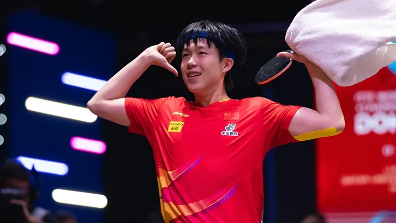 Wang Chuqin là hiện tượng kiệt xuất của bóng bàn thế giới với lối chơi tấn công rực lửa.