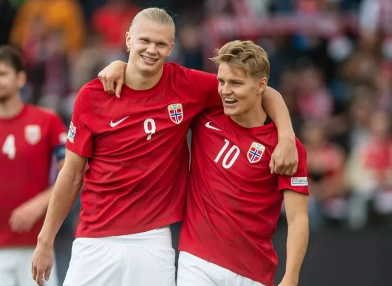 Bộ đôi Martin Odegaard và Erling Haaland - niềm hy vọng lớn nhất của bóng đá Na Uy.